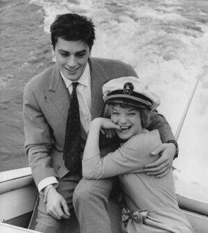 Olga Sumskaya Instagram - Ален Делон …RIP🙏🏻 Легендарний кумир поколінь ,улюблений,незрівнянний…Таких вже не буде…