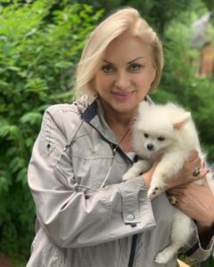 Actress Olia Poliakova HD Instagram Photos and Wallpapers August 2024