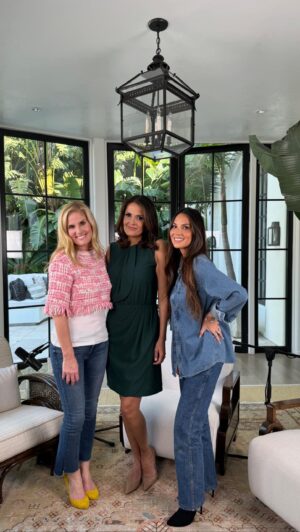Olivia Munn Instagram - Exclusive Episode🎙️: @oliviamunn opens up about her incredible breast cancer journey and how @drthaisaliabadi saved her life with just one test. “My only goal of making that post was to get more women this information and just let them know it’s just so simple.”

Stream now to hear how Olivia was able to face every step with armor and courage.

Full episode available on Apple, Spotify & YouTube. Click the link in our bio to listen!