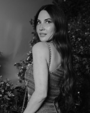 Olivia Munn Instagram - CHANEL x Tribeca Film Festival 

#ThroughHerLens  @chanelofficial @welovecoco

Photos by: Bryan Carr, Matteo Prandoni

Makeup @karinamilan__ 
Hair @timothyaylward