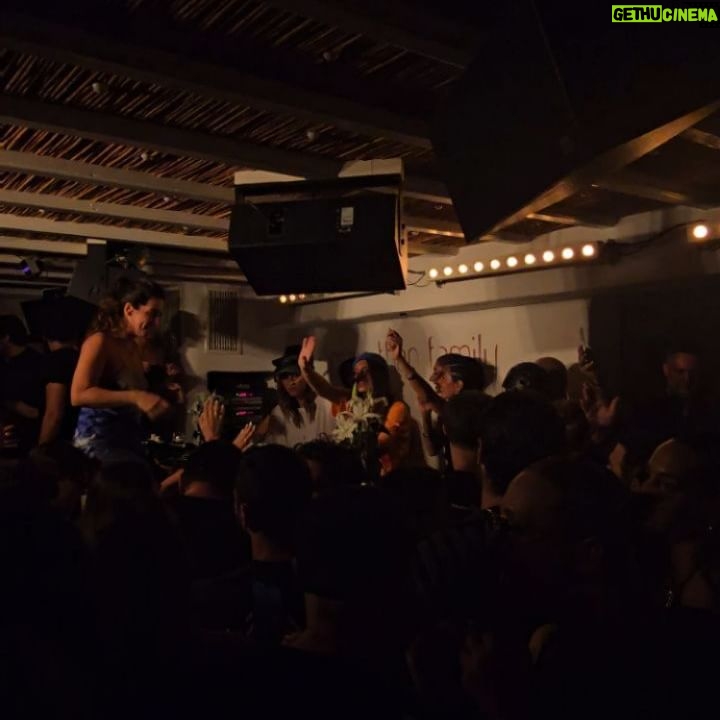 Olívia Ortiz - 8.1K Likes - New location