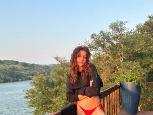 Olivia Rouyre Instagram - from the lake. 

@alo