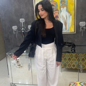 Omaima Jawad Al Shukrchi Instagram - وتمونين يا ريم المكاحيل 🤍