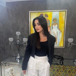Omaima Jawad Al Shukrchi Instagram - وتمونين يا ريم المكاحيل 🤍