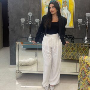Omaima Jawad Al Shukrchi Instagram - وتمونين يا ريم المكاحيل 🤍