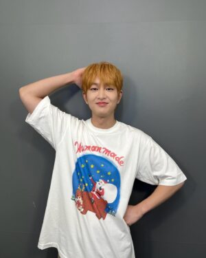 Onew Instagram - 포토이즘 즐거웠다아!! 다들 고마워 내찡구!