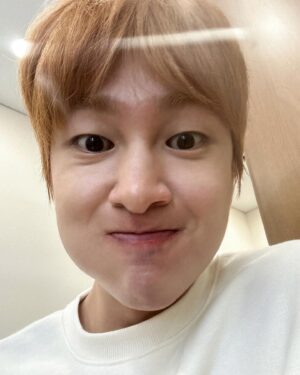 Onew Instagram - Guess...!?!?!?!?!?!?마무리!
