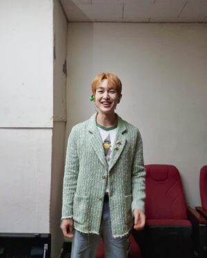 Onew Instagram - Guess...!?!?!?!?!?!?마무리!