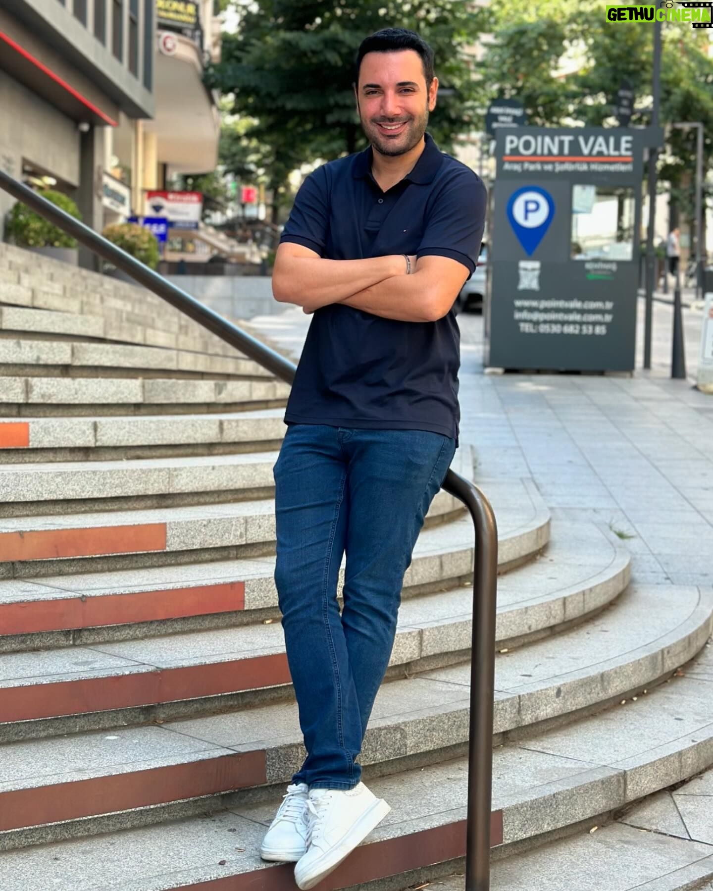 Onur Sermik - 55.6K Likes - 34.🕰️