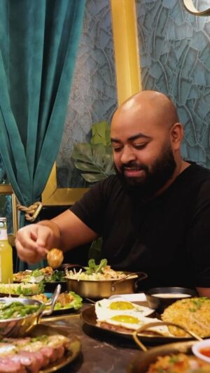 Othman El Hamdaoui Instagram - 🌟 Découvrez le goût inoubliable de DrimaGrill!🍴

📍106 boulevard Jean Mermoz, 93380 Pierrefitte 
📍227 rue de Stalingrad, 93000 Bobigny

👨‍🍳 Une fusion de saveurs dans chaque plat!
🥘 Une variété de plats exquis vous attend.
🍰 Des desserts à tomber par terre!

#DrimaGrill #Gastronomie #Pierrefitte #Bobigny #CuisineInnovante

✨ Plongez dans une expérience culinaire unique. 
Nous vous attendons !

🔗 drimagrill.fr