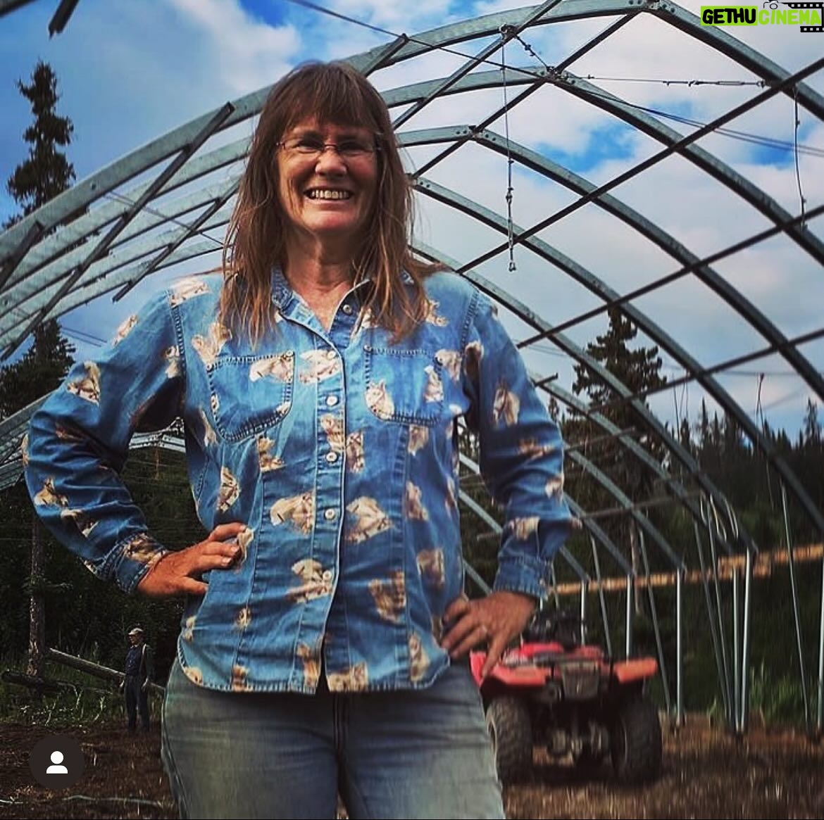 Otto Kilcher - 3.6K Likes - #internationalwomensday Here’s to strong women! May we know them. May we be them. May we raise them!
Let me caption this photo for you: the remarkable presence of Charlotte Kilcher dwarfs Otto in the background as they work prepping a high tunnel for spring.