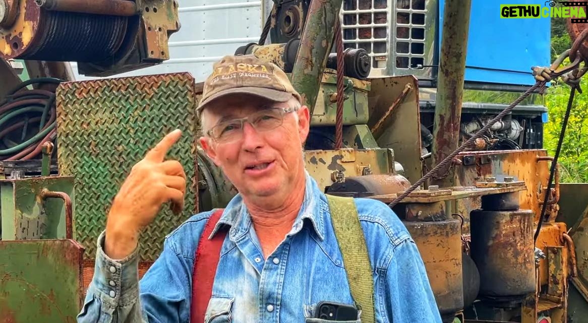 Otto Kilcher - 2.5K Likes - Enough hats for this knob twiddling, fiddle fishing, in-n-outing, up-n-downer job on a pair of army trucks with Eivin. Don’t miss the big RACE! Go check it out on YouTube!
#kilchercountry #Kilcher #alaskathelastfrontier #kachemakbay #ottokilcher #Alaska #kilcherhomestead #ottomatic