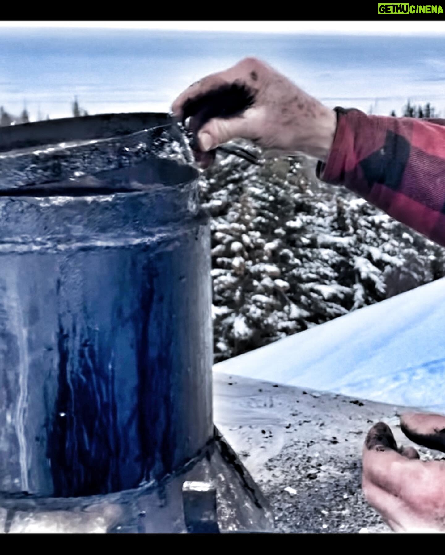 Otto Kilcher - 2.8K Likes - Doin’ a little more chimney maintenance. Tune in for the full video up later this month on the YouTube! youtube.com/@otto_kilcher
#kilcherhomestead #chimneysweep
