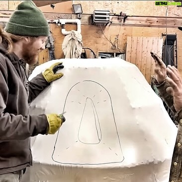 Otto Kilcher - 2.3K Likes - Teaming up with August to build calf igloos! Or are they calf yurts? Upcycled some Deadliest Catch memorabilia for the homestead herd!
#kilcherhomestead #alaskathelastfrontier #deadliestcatch #cows #cowsofinstagram #homestead #homesteadlife