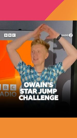 Owain Wyn Evans Instagram - Owain challenges Gaby and OJ to a star jump challenge! 😂🧡
Can you do more than them? 🤔

#letsmoveit