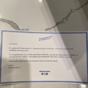 Owen Vaccaro Instagram - Perfect timing @entenmanns Thank you for the gift!! And thank you for sponsoring #teammarco Loved playing Marco and so grateful for the opportunity and for this amazing gift!! @teammarcomovie