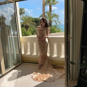 Actress Özge Gürel HD Instagram Photos and Wallpapers May 2024