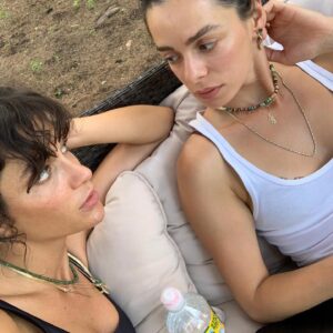 Özge Özpirinçci Instagram - 🧨 MERKÜR RETRO ☄️ ASLAN DOLUNAYI 🌪 ÇAKIŞIYORDUR 🪓 #tb