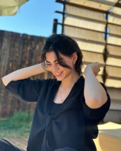 Actress Özge Törer HD Instagram Photos and Wallpapers July 2024
