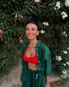 Actress Özge Yağız HD Instagram Photos and Wallpapers July 2024