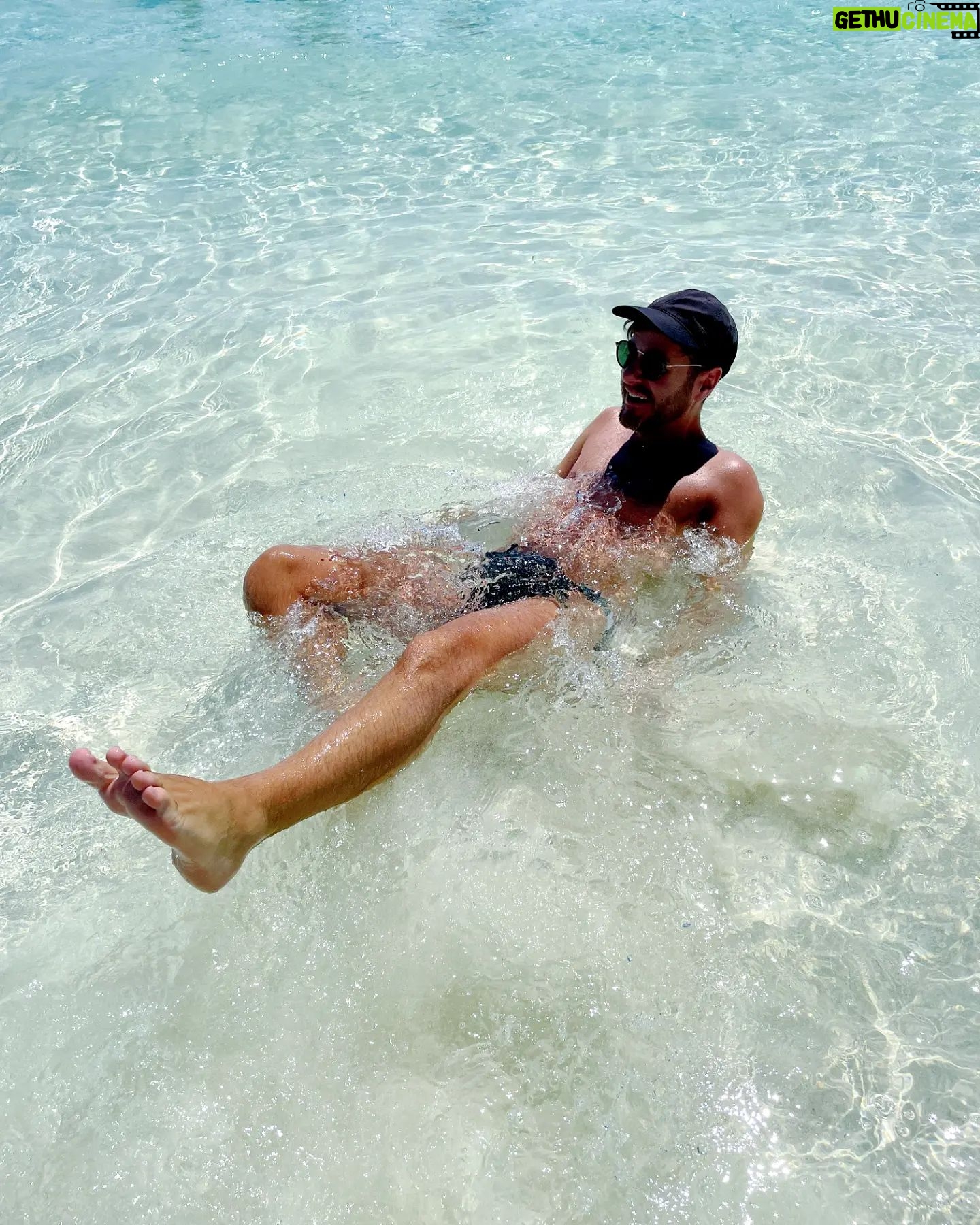 PL Cloutier - 1.5K Likes - Ça fait des années que je viens en vacances au Mexique et je n'avais jamais vu la plage de Cancun aussi belle!! Wadawow!!! 🤩🤩🤩
📸 @mlle_jess_