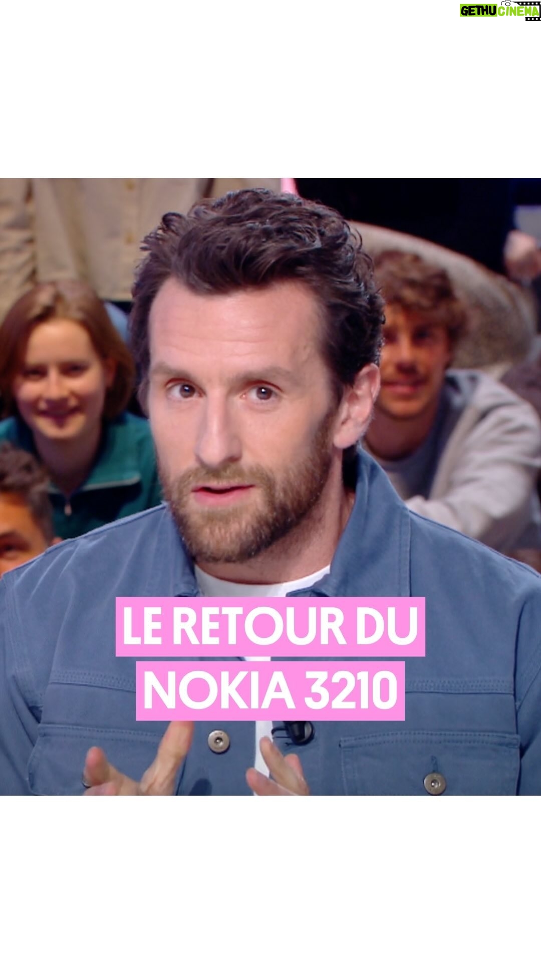 Pablo Mira - 9.7K Likes - Pablo est enchanté par le retour du Nokia 3210 👀