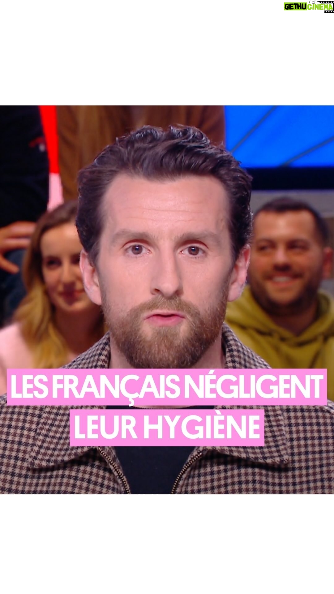 Pablo Mira - 7.2K Likes - Papier toilette, déodorant... Faute de moyens, un Français sur deux se prive de produits d’hygiène, alerte Pablo 🧻