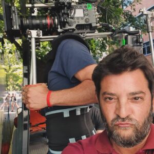 Pablo Rago Instagram - @miketorelo no opera una cámara de cine… es una cámara de cine…
