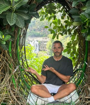 Paco León Instagram - Bali❤️