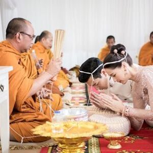 Pakorn Lam Instagram - Happy Anniversary นะคะที่รัก ปีนี้เป็นปีที่ 12 แล้วนะคะที่เราอยู่ด้วยกัน เวลามันผ่านไปเร็วมากกก เหมือนแค่แป๊ปเดียวเอง พี่อยากบอกว่าพี่มีความสุขในทุกวันตั้งแต่รู้จักกัน มันเป็นความรู้สึกที่เรามีแต่ความหวังดีและจริงใจให้กัน 🥹 อยากบอกว่ารักเสมอ และเป็นห่วงตลอด ขอให้ที่รักประสบความสำเร็จกับสิ่งที่ตั้งใจนะคะ พี่จะคอยซัพพอร์ตและอยู่ข้างๆกัน ตลอดไป ❤️❤️❤️