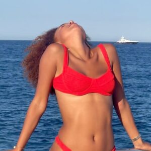 Actress Paola Locatelli HD Instagram Photos and Wallpapers July 2024