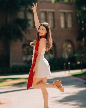 Paris Smith Instagram - class of ‘22 ❤️ Summa Cum Laude #fighton #usc #uscsda #4.0gpa thank you to everyone who made this dream come true!
