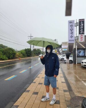 Park Byung-eun Instagram - with  DAIWA