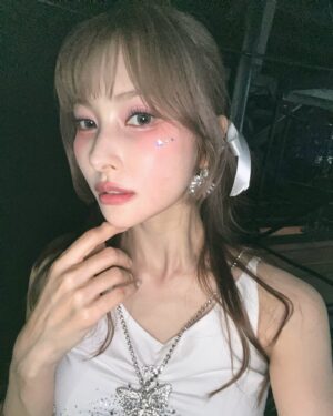 Park Gyu-ri Instagram - #KARASIA 오사카 콘서트 첫 날
열정도 열기도 가득했던 날🔥🔥

#KARA #大阪