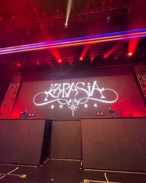 Park Gyu-ri Instagram - 약 10년만의 카라 콘서트☀️
#KARA THE 5th JAPAN TOUR 2024
#KARASIA

사진 찍을 틈도 없이 흘러간 콘서트 첫번째 날
また感じたワクワクしてる心
本当に夢ような一日でした　皆んなありがとうございます🙏🏻