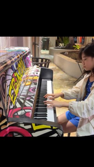 Park So-yi Instagram - .. from 🎵