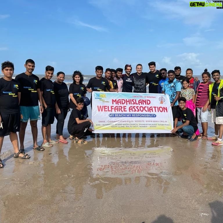 Parmeet Sethi - 5.8K Likes - New work out today- The Madh Beach Clean Up!