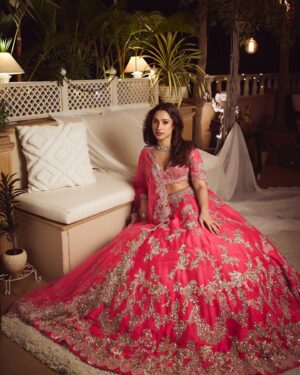 Pashmina Roshan Instagram - Mera Mann Bhareya Nai Jaavi Na 💖