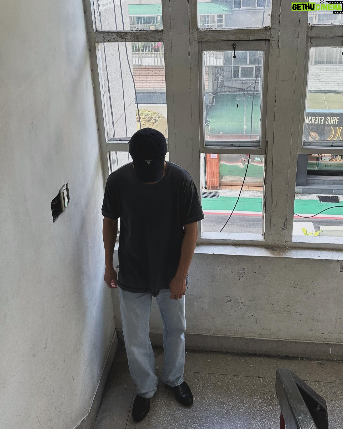 Patrick Shih - 19.3K Likes - 開始習慣不開冷氣睡覺了🤟