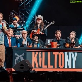 Pauly Shore - 1.6K Likes - Thank you so much @tonyhinchcliffe and the gang for having me on the @killtonyshow at @thegarden on Saturday. 📷 @troyconrads
Staying on the east coast. Tuesday night at @thestandnyc. Then this weekend come check me out in Niagara Falls (Aug 15) and Toronto (Aug 17). Paulyshore.com
@joerogan @redban @harlandwilliams @shanemgillis @adamraycomedy @andrewdiceclay @jimnorton @daveattell @stevesimeonecomedy