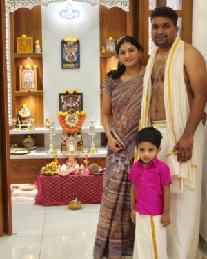 Pavan Wadeyar Instagram - ವರಮಹಾಲಕ್ಷ್ಮಿ ಹಬ್ಬದ ಶುಭಾಶಯಗಳು ✨✨✨