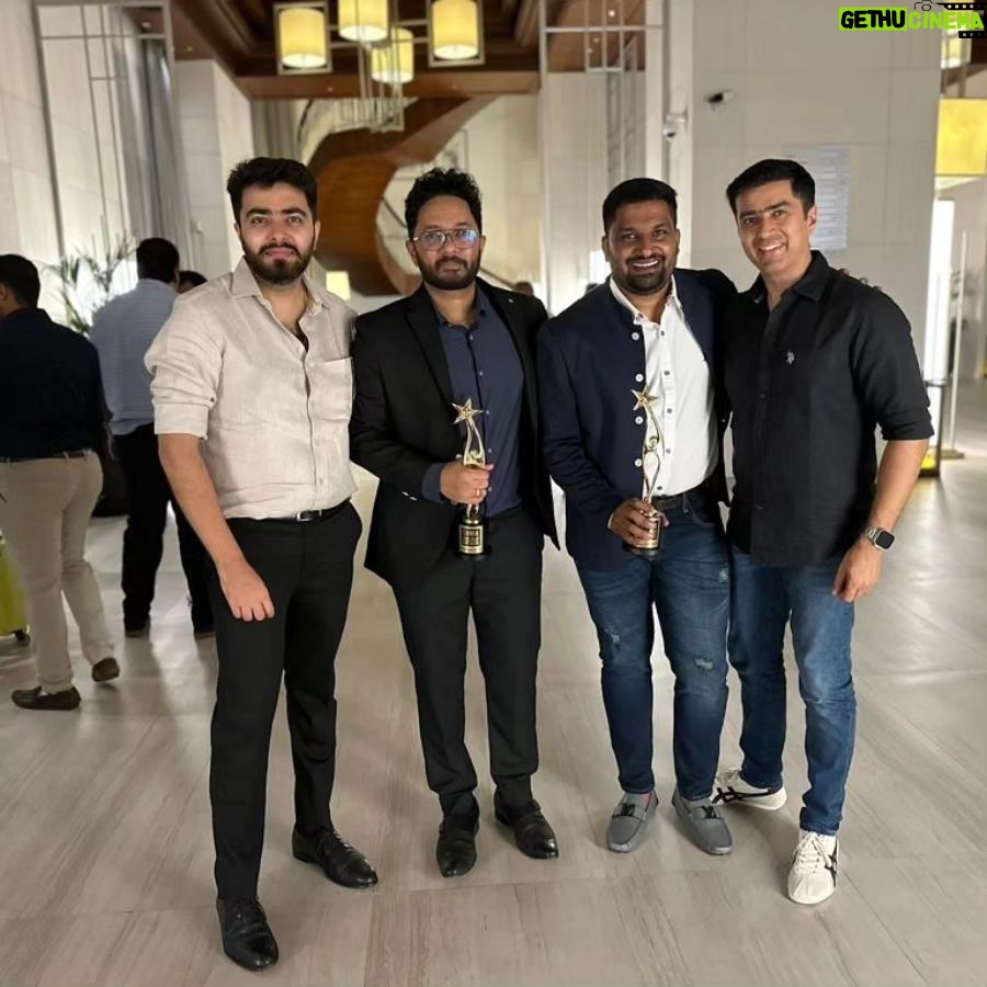 Pavan Wadeyar - 464 Likes - #dollu
#SIIMA2023 #siima
#Dubai