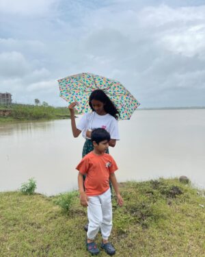 Pavani Gangireddy Instagram - A day well spent.. monsoon picnics are the best.. #picnic #simplejoys #family #nature #monsoons