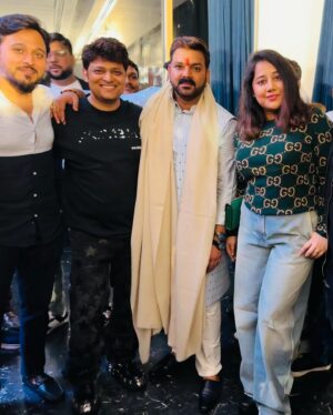 Payal Dev Instagram - Happy Bday Pawan Bhaiya @singhpawan999 ❤️

@adityadevmusic @mohsinshaikhmusic @raj.jaiswals @paawonb