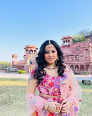 Payal Dev Instagram - #pyaarhai ❤️

Makeup - @sahil.shaikh.16 
Hairs - @vijaylimbachiya28 
Styled by:- @styledbysujata 
Outfit by:- @rajgharana.rg
Jewellery by:- @ashnee_jewels