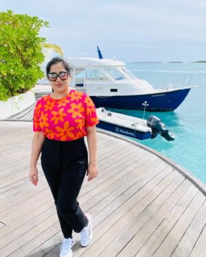 Payal Dev Instagram - Missing my last Holiday. @adityadevmusic Let’s Go 😎