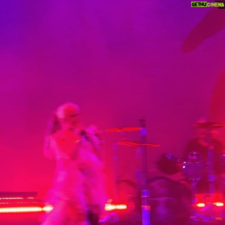 Peaches - 14.4K Likes - Thank you @garbage for an incredible performance and inviting me on stage for a Peaches/Garbage mash up experience.
Shirley, I so adore you n!
I am reminded how generous and powerful you are as a writer and performer and how you keep on fighting the good fight!
Always outspoken !
Always on point!
Always smoking hot!
Pics and video @blairbbrown