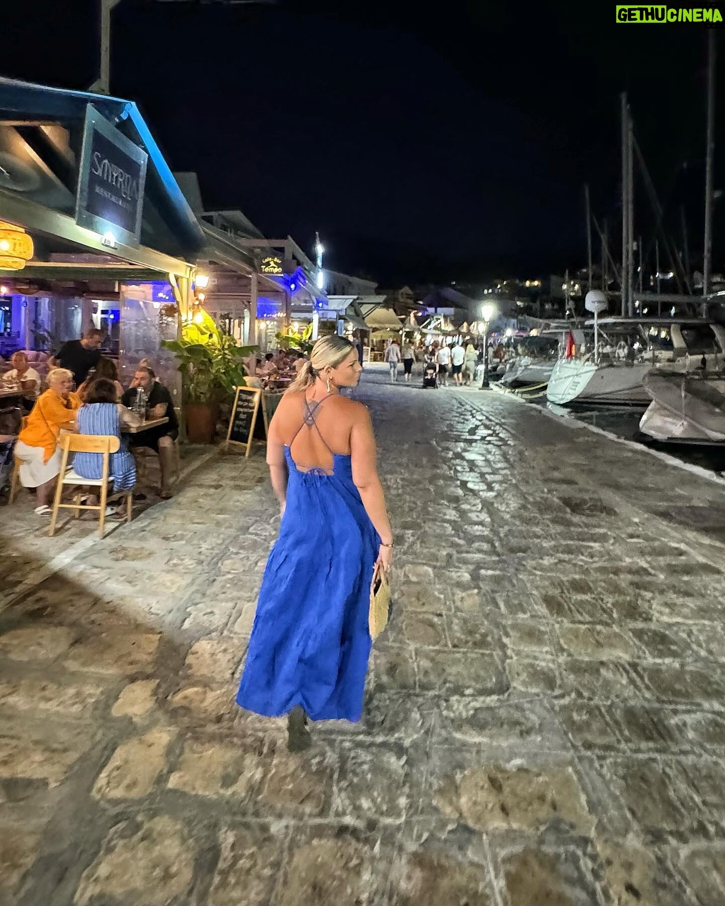 Pelin Öztekin - 4.5K Likes - 🛑🚫⛔️
Mini dump.. 💙🤍
📍Samos 🇬🇷