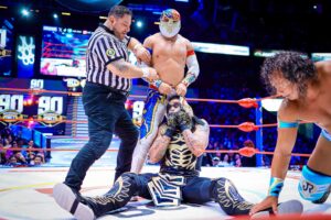 Pentagón Jr. Instagram - ¡El Death Triangle se presentó en la Arena México representando a #AEW! Los Lucha Brothers y PAC fueron descalificados ante Místico, Volador Jr. y Máscara Dorada, el Dream Team del #CMLL. 
📸 @elfotografodelasluchas 

#LuchaLibre #LuchaLibreMexicana #Luchador #Wrestling #MexicanWrestling #follow #ViernesEspectacularCMLL