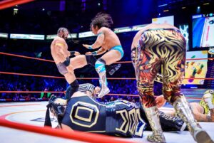 Pentagón Jr. Instagram - ¡El Death Triangle se presentó en la Arena México representando a #AEW! Los Lucha Brothers y PAC fueron descalificados ante Místico, Volador Jr. y Máscara Dorada, el Dream Team del #CMLL. 
📸 @elfotografodelasluchas 

#LuchaLibre #LuchaLibreMexicana #Luchador #Wrestling #MexicanWrestling #follow #ViernesEspectacularCMLL